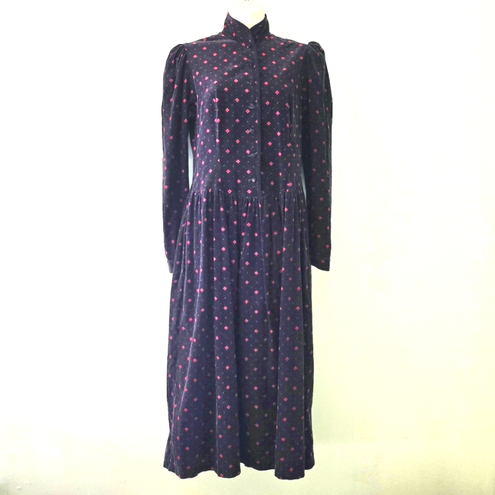 Vintage Laura Ashley Great Britian Corduroy Black & Red Dress Womens Size 10
